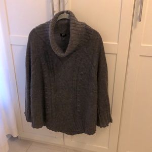 H & M wool blend poncho